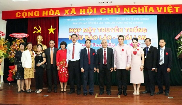 Contest promotes mother tongue teaching and learning  for overseas Vietnamese