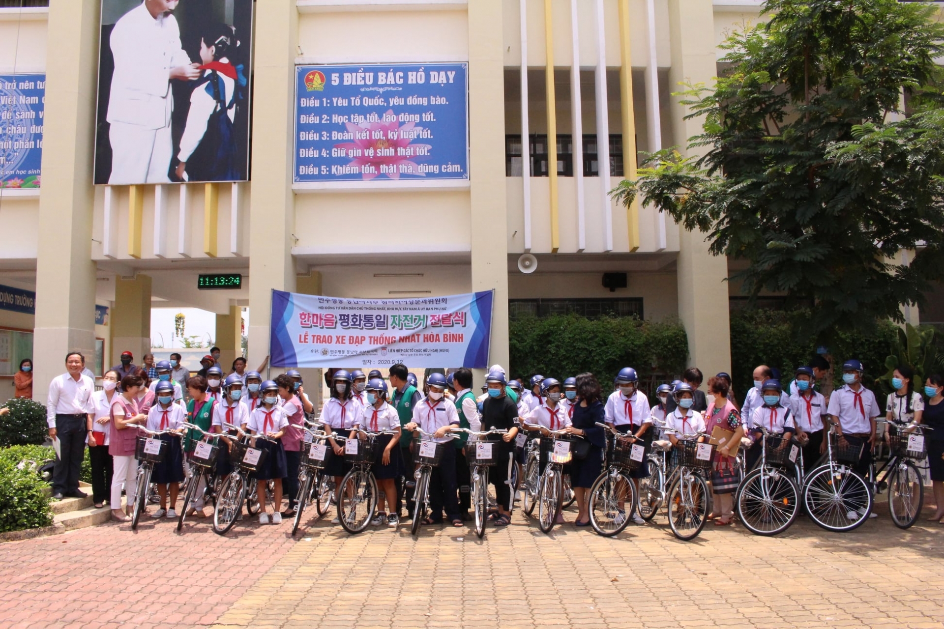 hufos 40 bikes for needy children in ho chi minh citys district