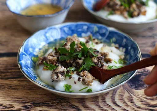 how to make banh duc plain rice flan from leftover rice