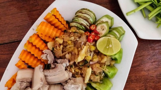 What to eat in Cambodia? The Most Popular Cambodian Dishes