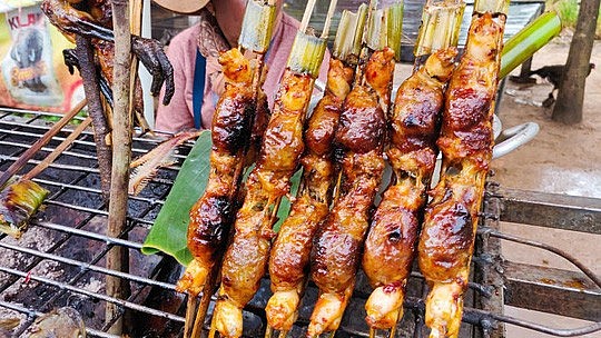 What to Eat in Cambodia? Here're 14 Most Popular Dishes