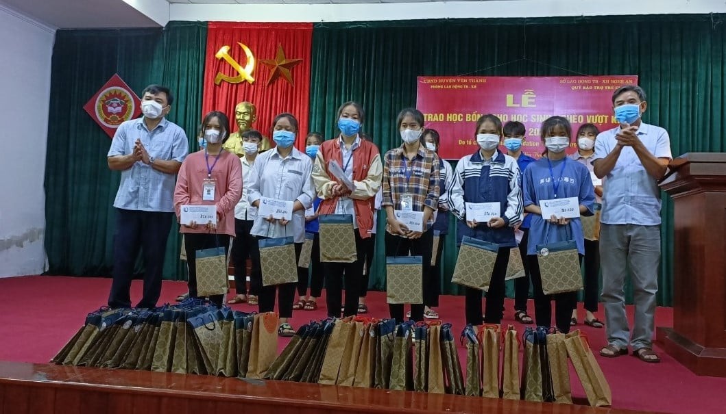 zhishans scholarships give strength to disadvantaged children