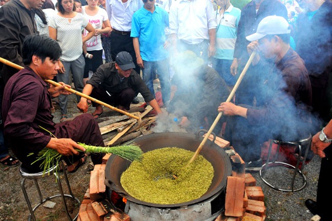 Discovering Me Tri’s Young Green Rice Making Craft - An Intangible Cultural Heritages of Hanoi