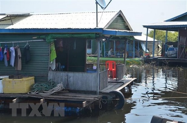 USD 27,050 raised for Vietnamese-Cambodians living on Tonle Sap water