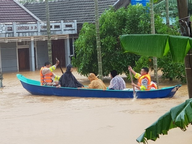 Vietnamese in Russia, Singapore, RoK and Germany raise funds for flood victims