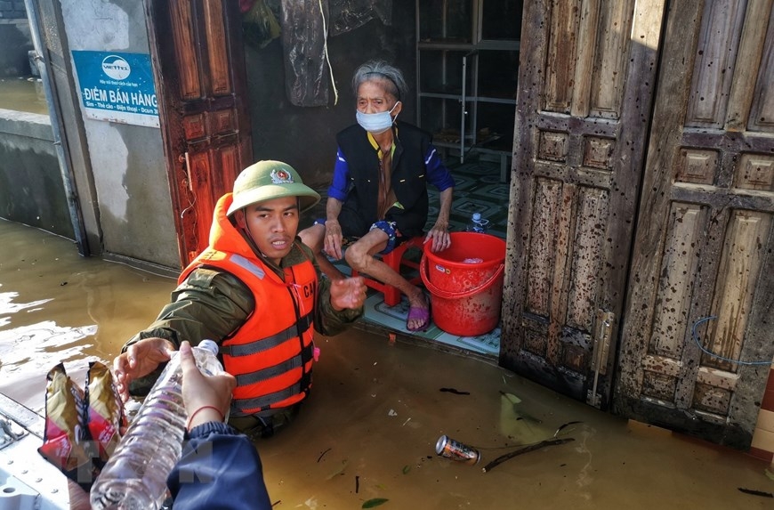 More relief funds to flood hit localities in Vietnam