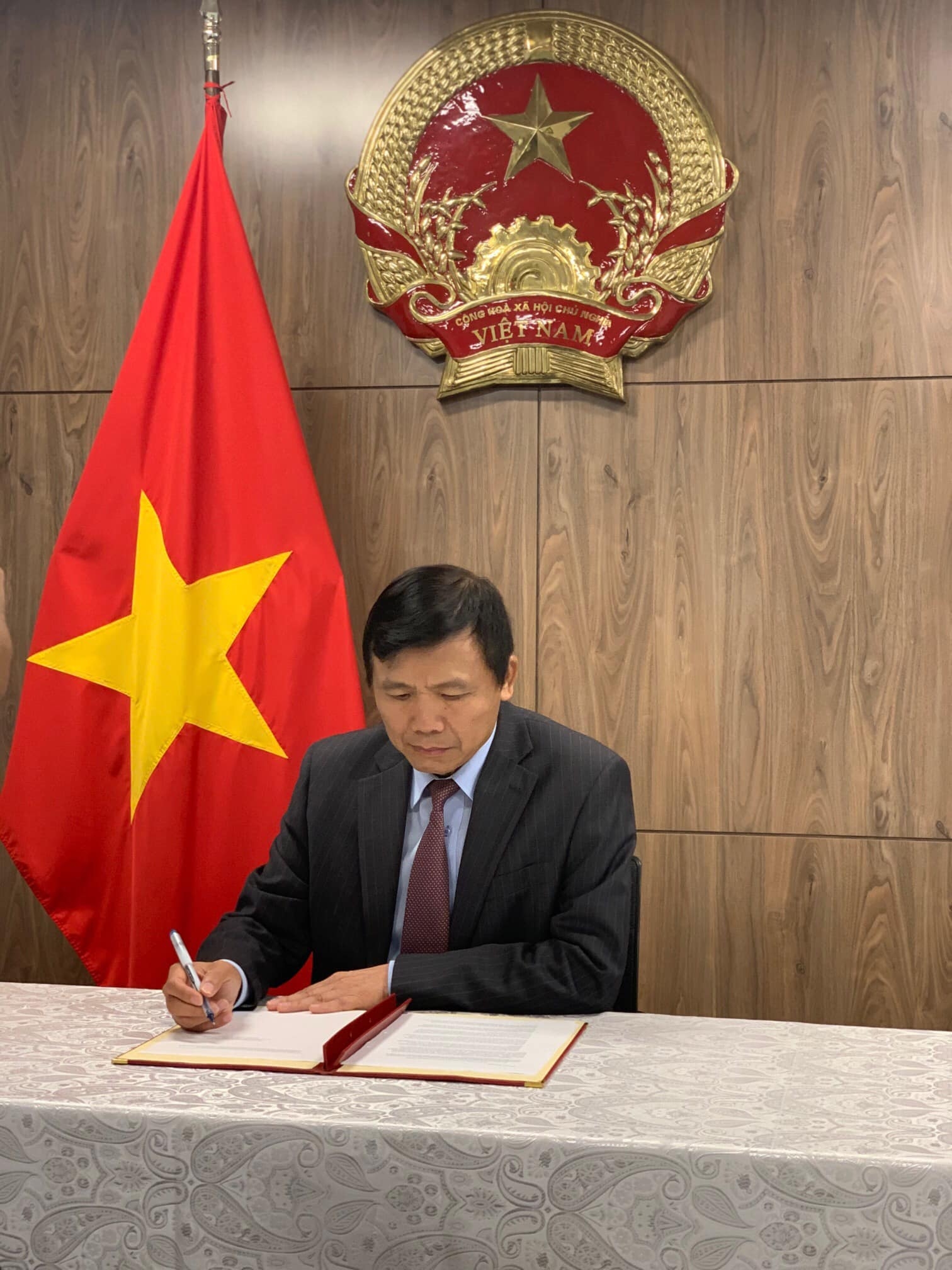 Vietnam signs a call to action on women's empowerment