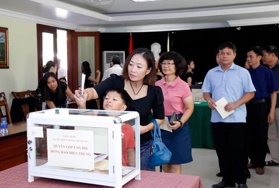 Expats in Laos holds requiem for flood victims in central Vietnam