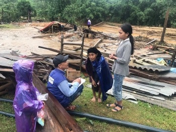 help pouring in for flood relief efforts in central vietnam