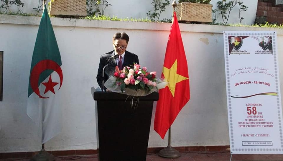 Vietnamese goods introduced to Algerian firms