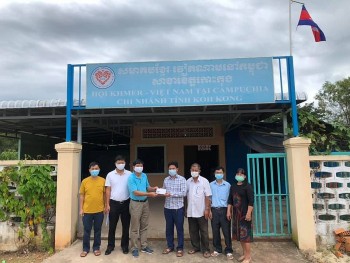 Vietnam Assists Friends In Need Amidst This Trying Situation