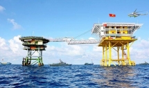 a fishing boat sunk in east sea vietnam asks china not complicate situation