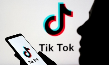 US Army examines TikTok security concerns after Democratic lawmaker 's warning