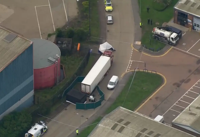 uk driver pleads guilty to manslaughter of 39 lorry victims