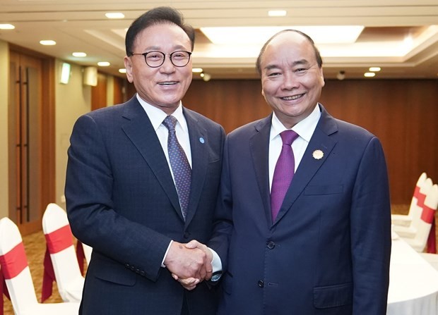 vietnams honorary consul general in rok asked to continue bridging two countries
