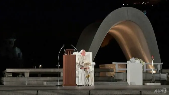 pope to list nuclear weapons as immoral in catholic manual