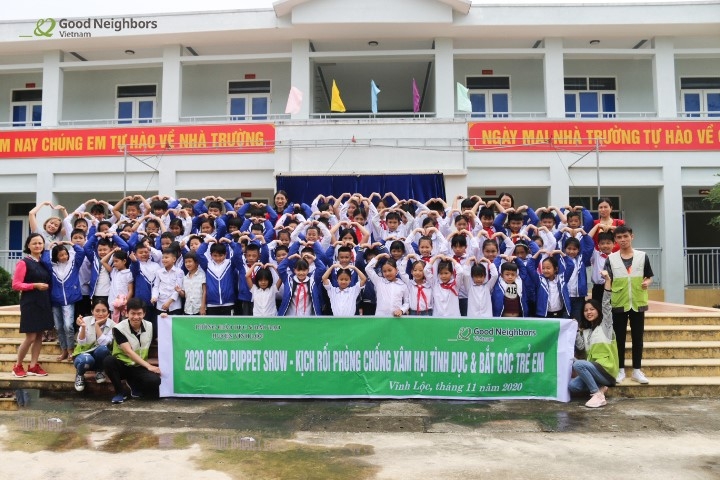 Puppet show for child abuse prevention in Thanh Hoa province