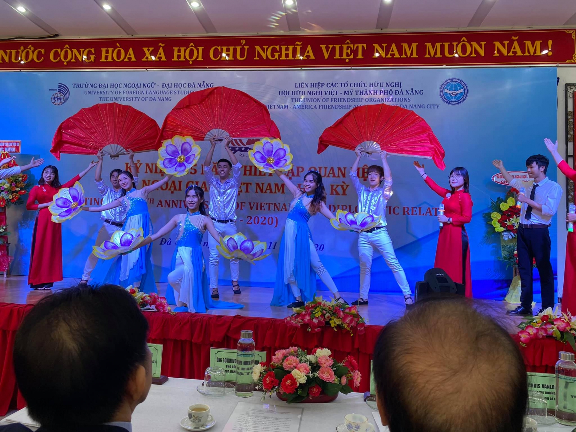 Marking the 25th anniversary of Vietnam US diplomatic ties in Da Nang