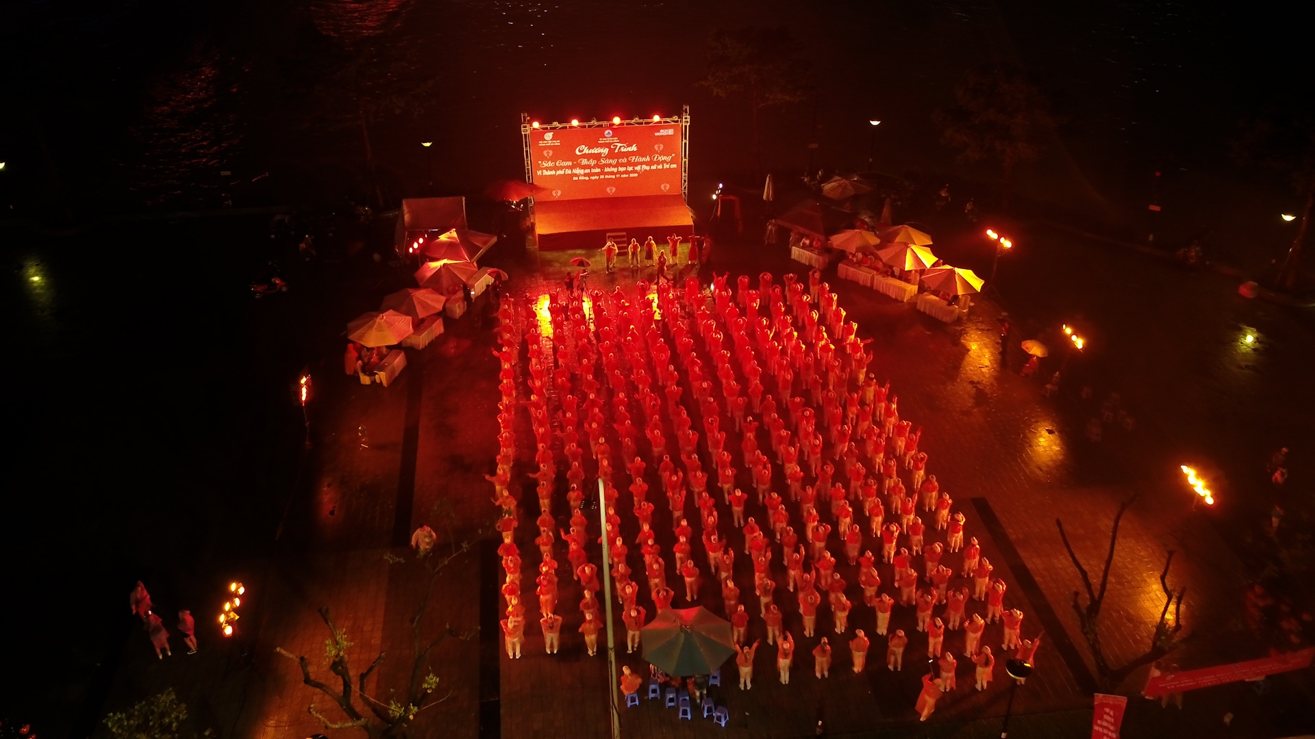 orange da nang city lighten up and take actions