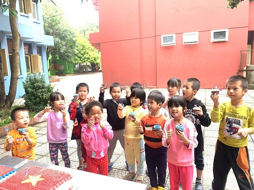 Warm Clothes And Gifts For Needy Children