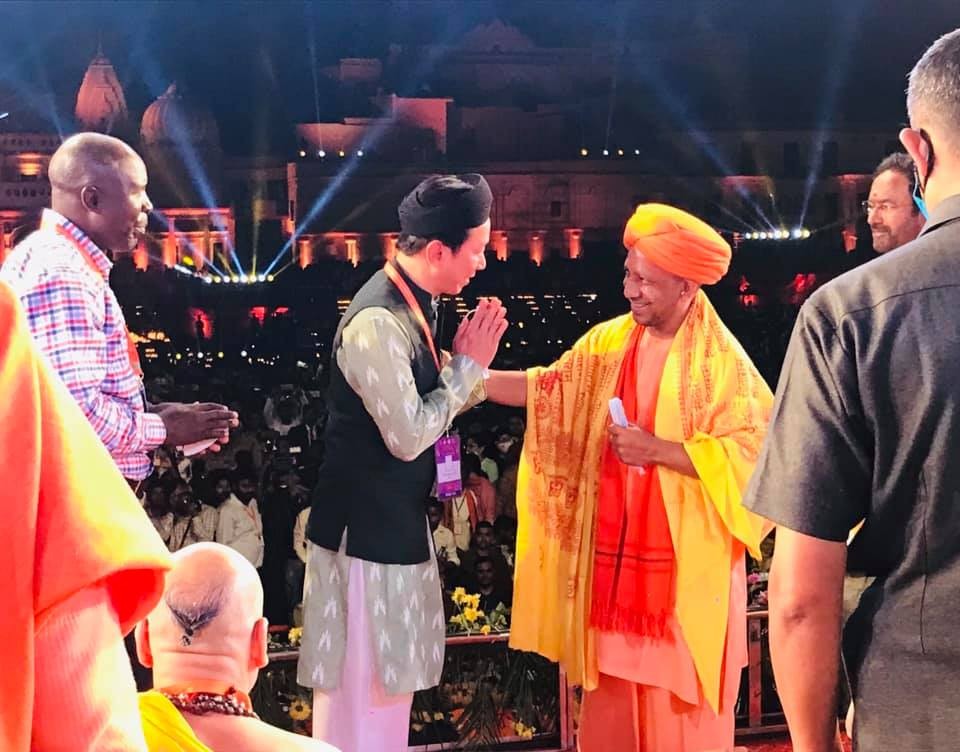 Vietnamese Ambassador and 1 Million Indians Light Candles to Celebrate Diwali 2021