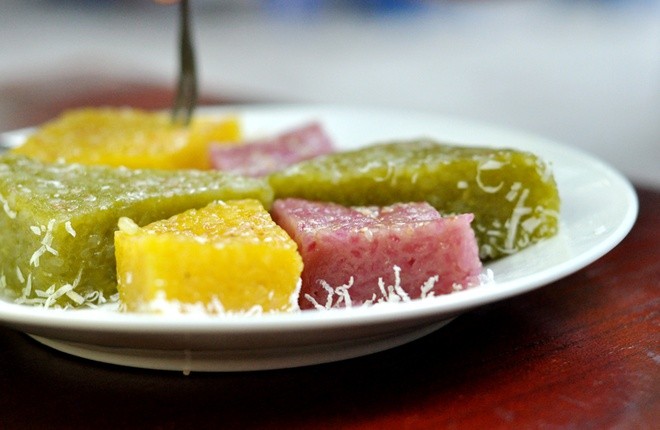 a brief guide to vietnams almost lost dessert