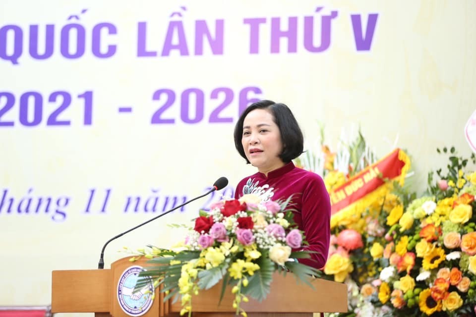 Second-Class Labor Medal Awarded To Vietnam - Cambodia Friendship Association