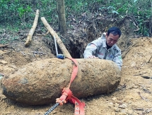 wonder women in real life landmine girls who clear vietnams underground unexploded bombs