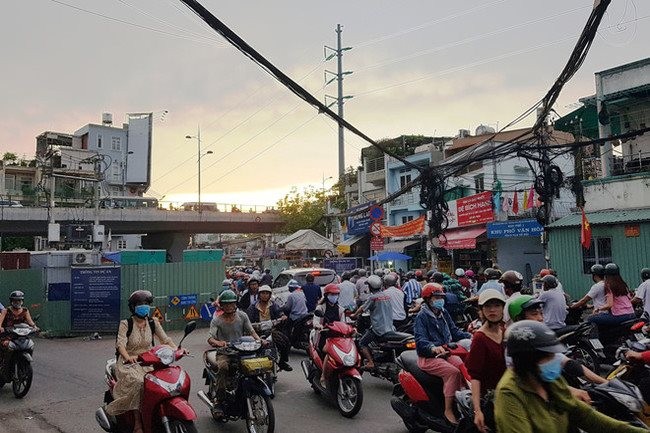 uk grants hcmc nonrefundable aid for two projects