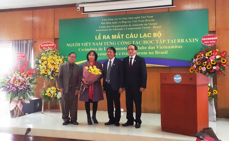 club of vietnamese who used to live study in brazil debuts