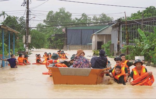 Malaysian Government and businesses extend hands to Vietnam's flood victims Malaysian Government and businesses extend hands to Vietnam's flood victims