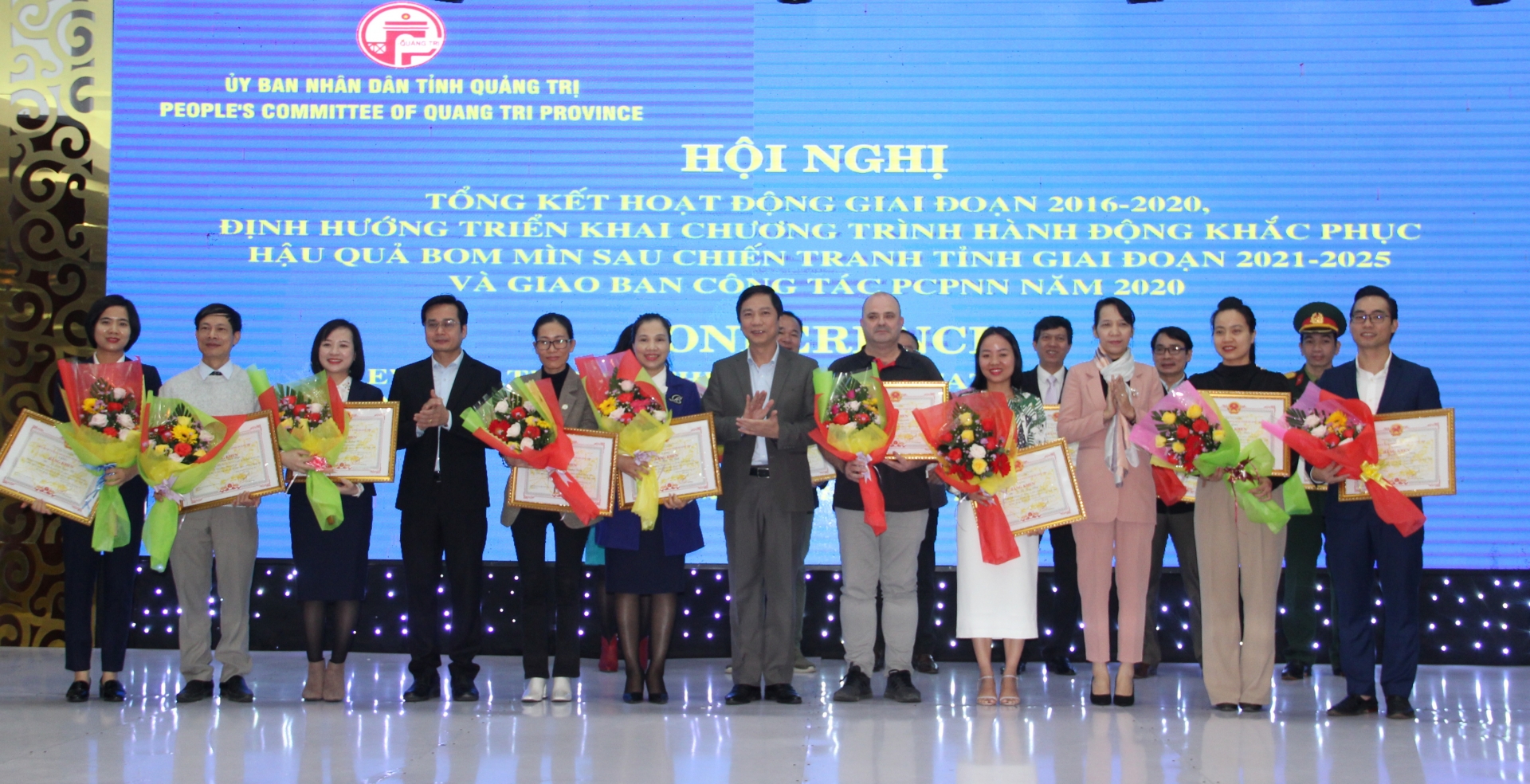 Quang tri thanks ngos for achievements' support to humanitarian mine clearance