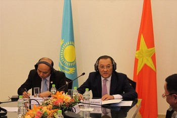 Right Time for Vietnam, Kazakhstan to Expand Cooperation