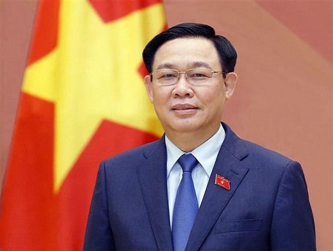 Vietnamese Top Legislator Departs for Official Visits to RoK, India