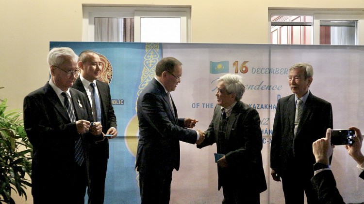 Vietnamese translators Honored by Kazakhstan