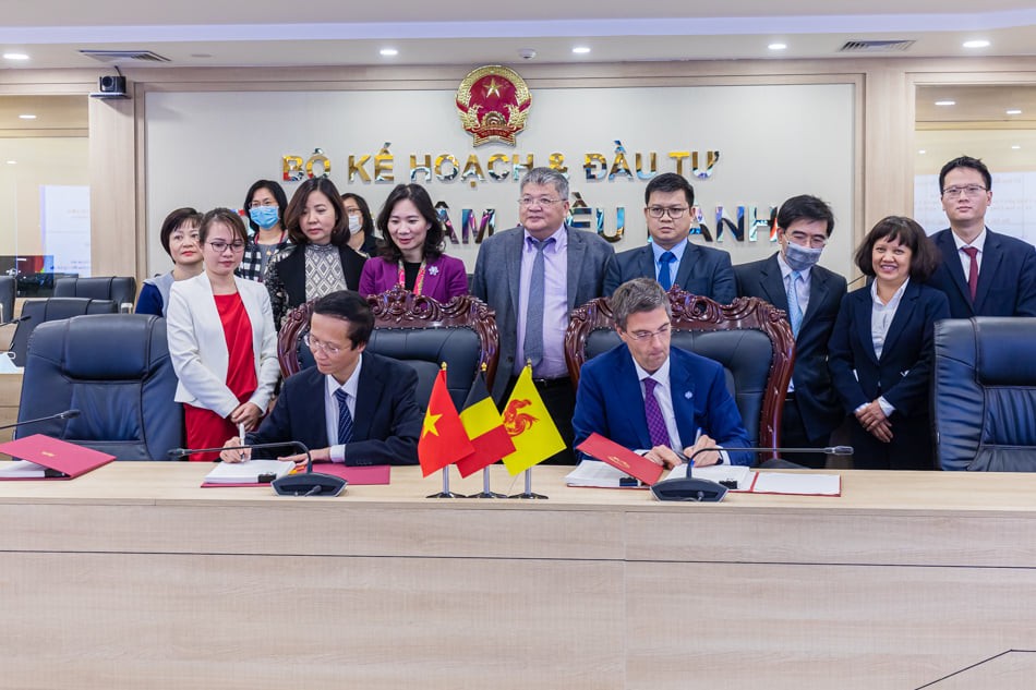 Vietnam, Wallonia-Brussels Sign Cooperation Programme for 2022 - 2024