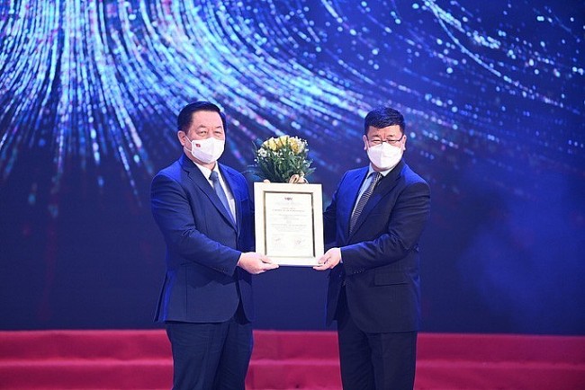 Mongolian Wins Special Prize in Vietnam's Song-Composing Contest