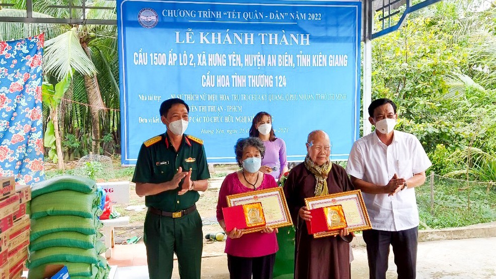 Kien Giang Union Mobilizes Fund For Local Brigde