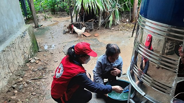 Relief Aid Benefits Thousands of Affected Women, Children in Quang Binh