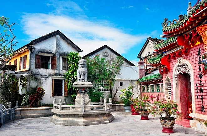 hoi an named as best tourist city in asia for 2 consecutive years