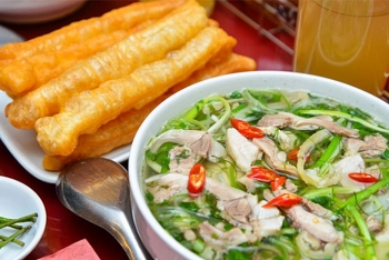 pho and fried dough sticks a strange yet exciting match