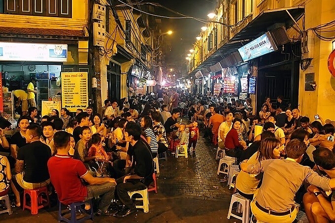 expat suggests ten worth living places in vietnam on culture trip