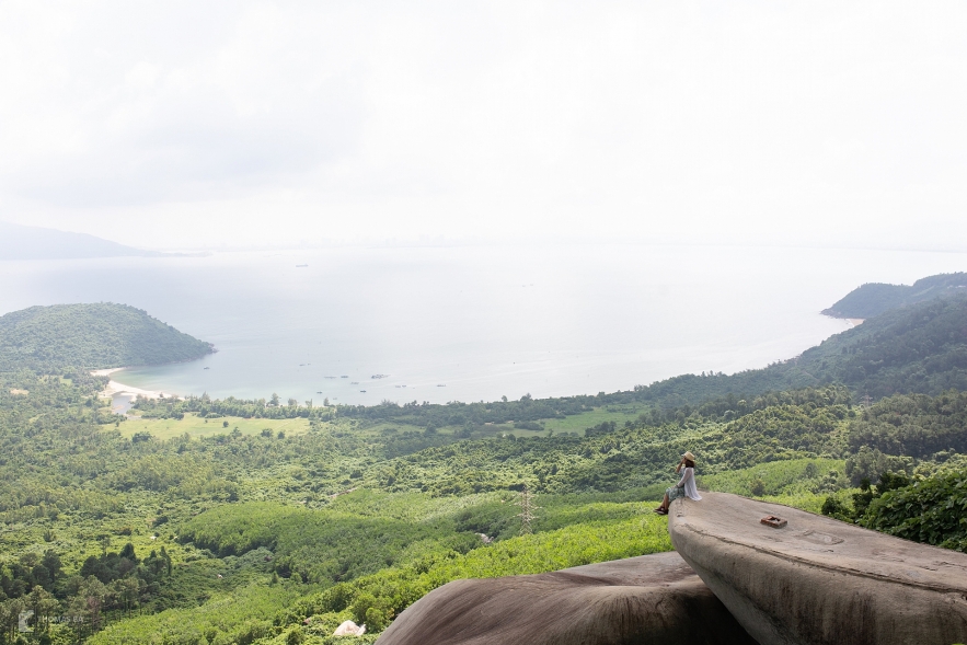 hai van pass an awesome coastal road trip in the central vietnam