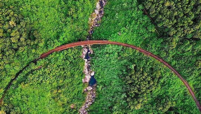 hai van pass an awesome coastal road trip in the central vietnam