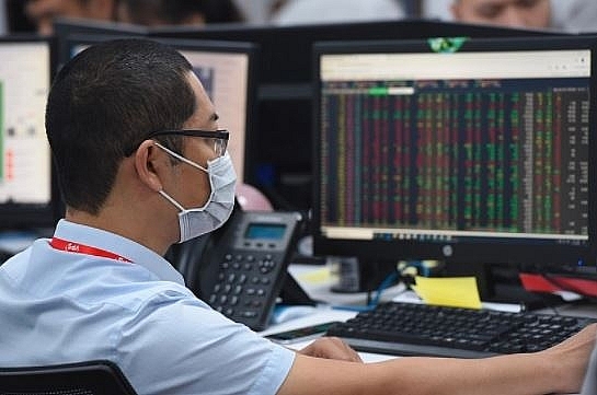 Investors in stock market might be able to make short selling and intraday trading