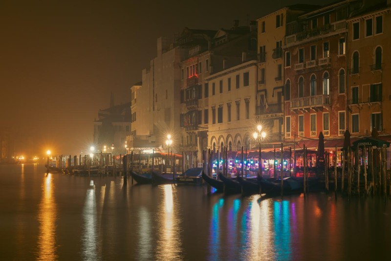 Stunning Venetian Nights Captured by Vietnamese Photographer