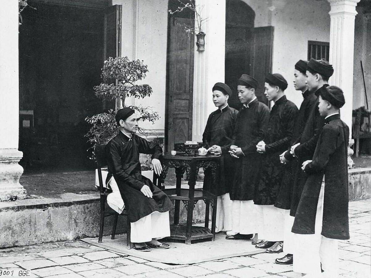 Lunar New Year in Hanoi A Century Ago in Photos