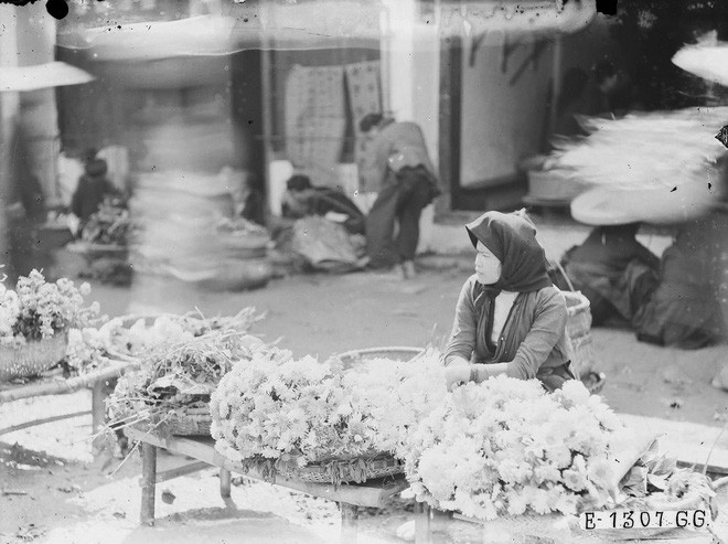 Lunar New Year in Hanoi A Century Ago in Photos