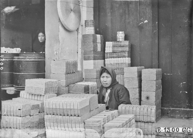 Lunar New Year in Hanoi A Century Ago in Photos