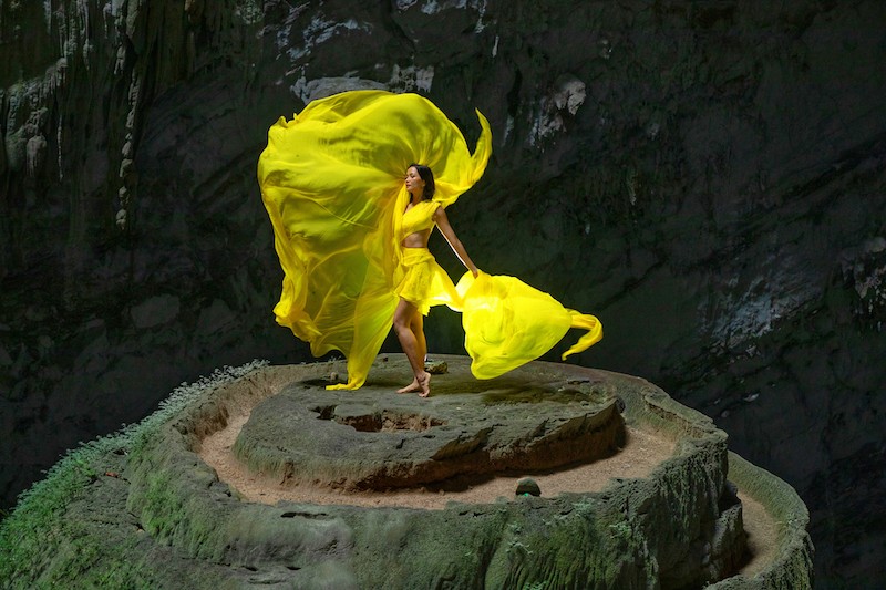 Surreal "Wedding Cake" Photogenic Spot in Son Doong Cave